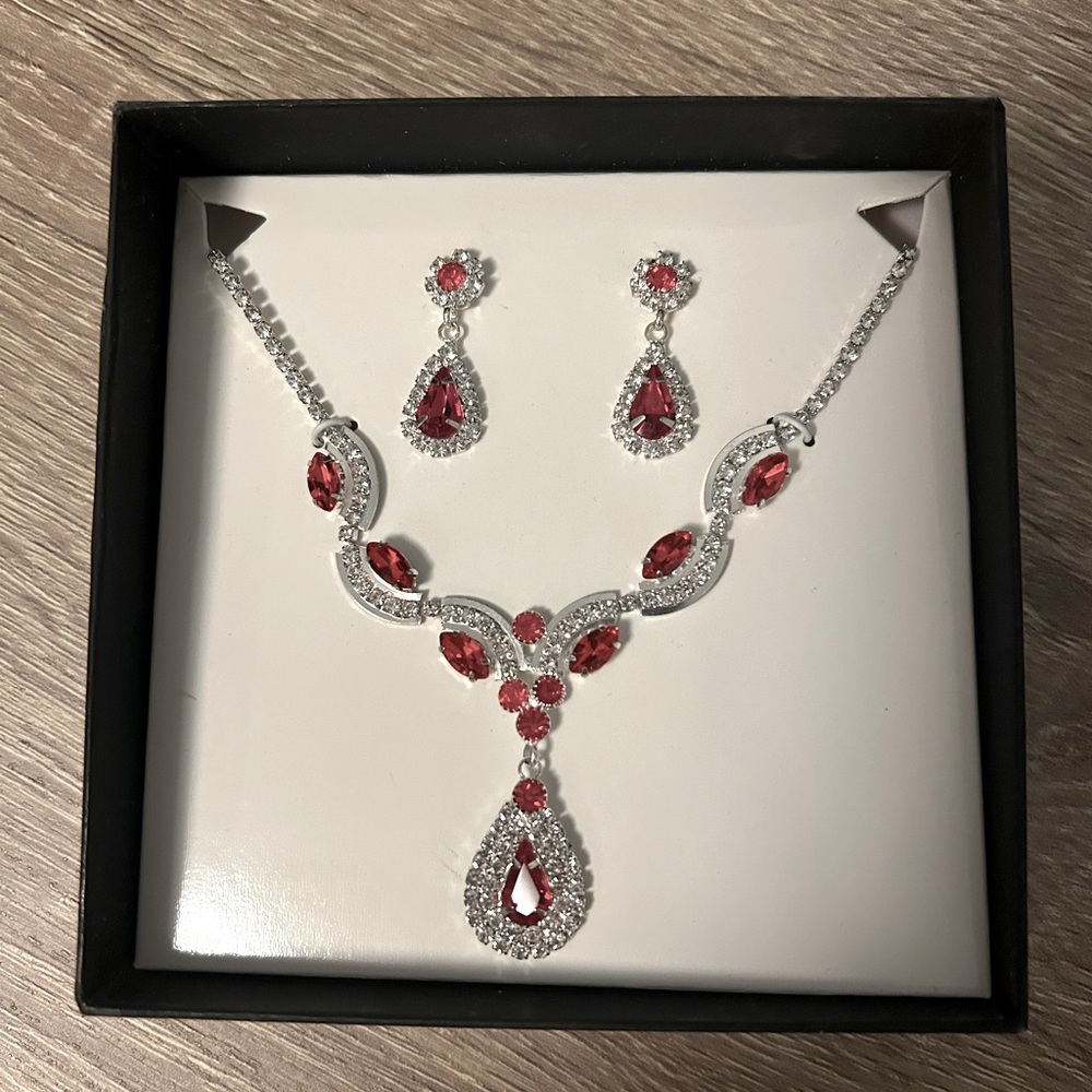 Brand New Cubic Zirconia Jewelry Set